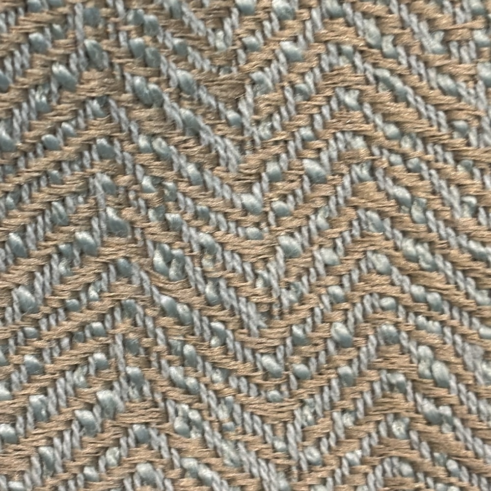 NWOT HiEnd Accents Arlington Bedskirt